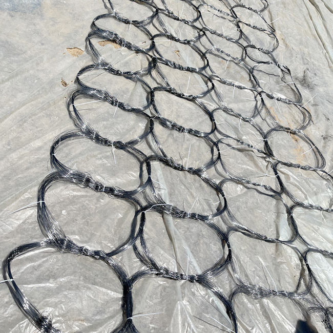 مانع سیم کم دید MZP با دید کم 0.5-0.9 میلی‌متری، توری دفاعی تانک 1