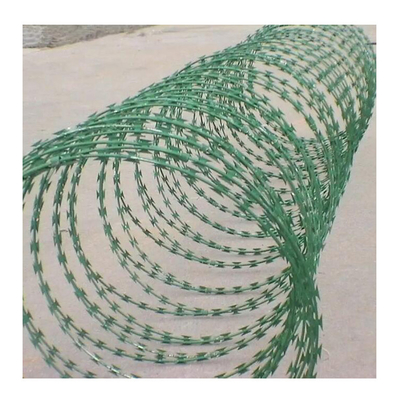 سیم خاردار فولاد ضد زنگ سیم خاردار سبز تیره از آهن رنگ شده