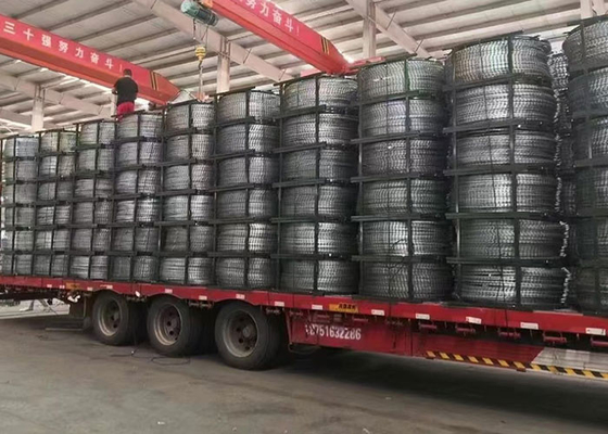 سیم خار دار پلاستیکی پوشش داده شده سیم پیچ صاف برای حصار امنیتی
