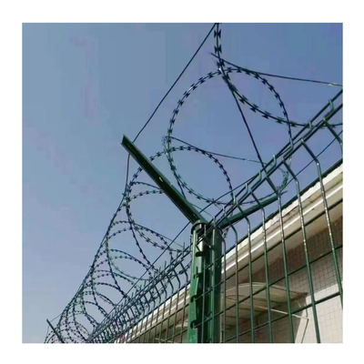قیمت کارخانه حصار گالوانیزه سیم خاردار کنسرتینا سیم خاردار برای سیم خاردار فولاد