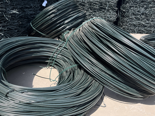 سیاه دوامدار 2.7mm جعبه گابيون مقاومت کششی 380-400mpa دیوار نگهدارنده