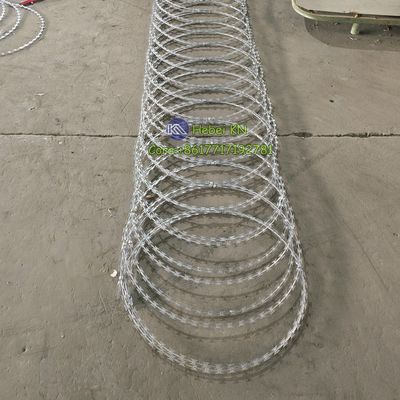 کارخانه عمده فروشی Bto-22 گرم غوطه ور گالوانیزه کنسرتینا 0.5mm سیم خاردار برای جاده های بزرگ