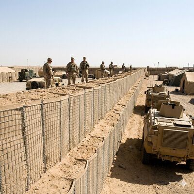 قفس مقاوم در برابر انفجار شن و ماسه دفاعی قیمت امنیت Eco Bastion Barrier Welded Gabion Box Function-proof Cage