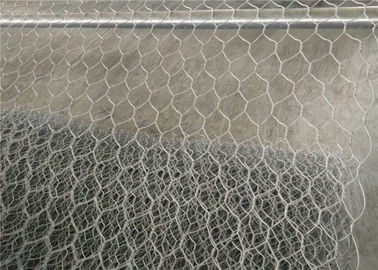 دیوارهای نگهدارنده جعبه بافته شده با پوشش PVC با روکش گالوانیزه + PVC برای پروژه مناقصه