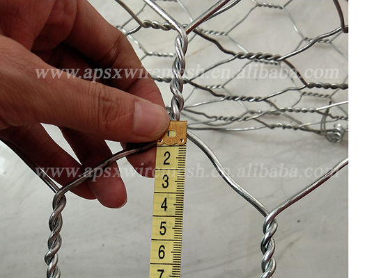 دیوار حائل جعبه گابیون سنگ سنگین 2.2 میلی متری بافت شش ضلعی گالوانیزه یا پی وی سی