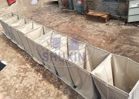 1 * 1 * 5 M / 5 سلولی Hesco سیل موانع شن و ماسه رنگ گالوانیزه جمع شونده ایمنی Mil 3